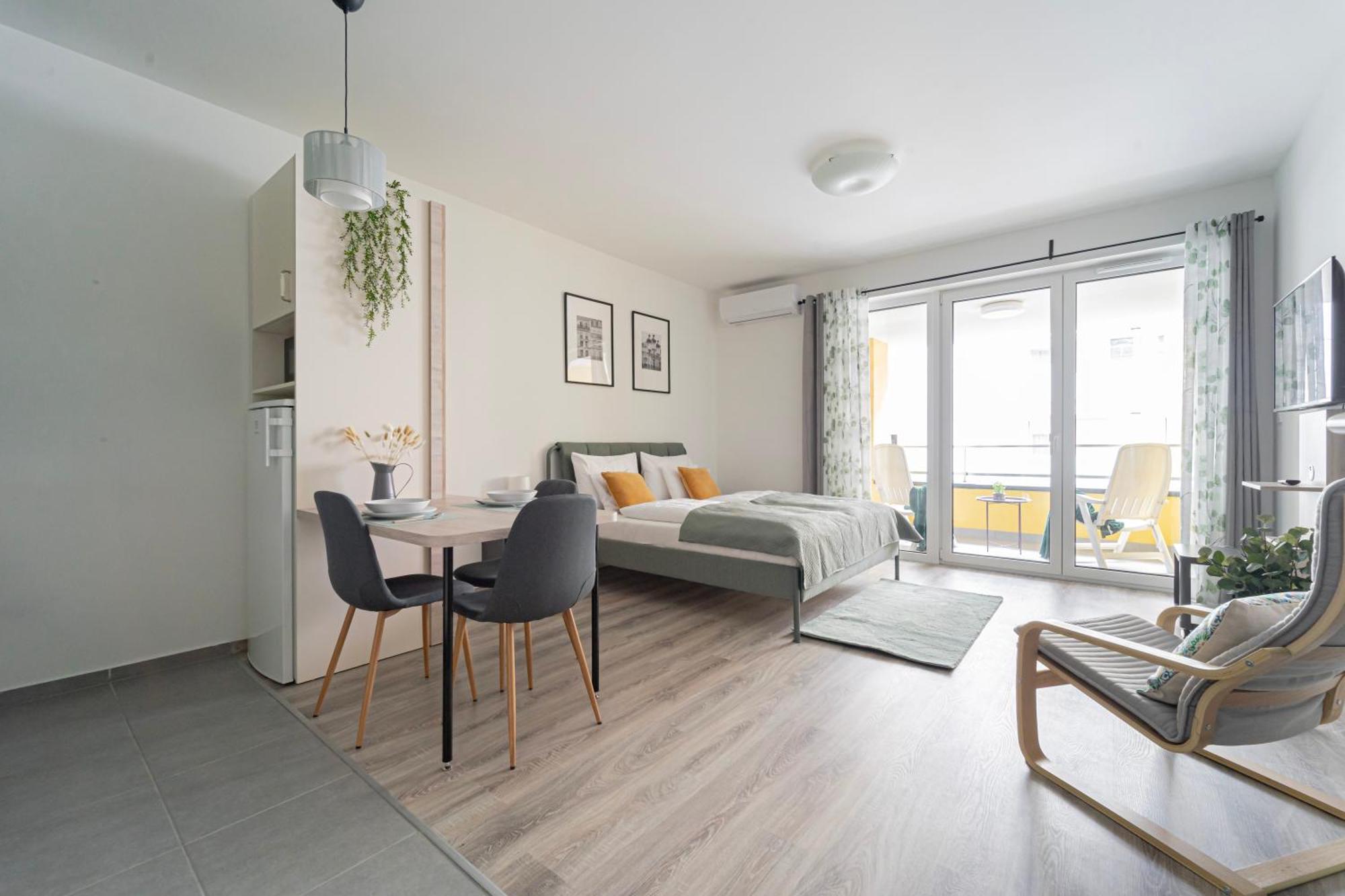 Westside Garden Apartments By Urbanrent Budapest Exterior photo